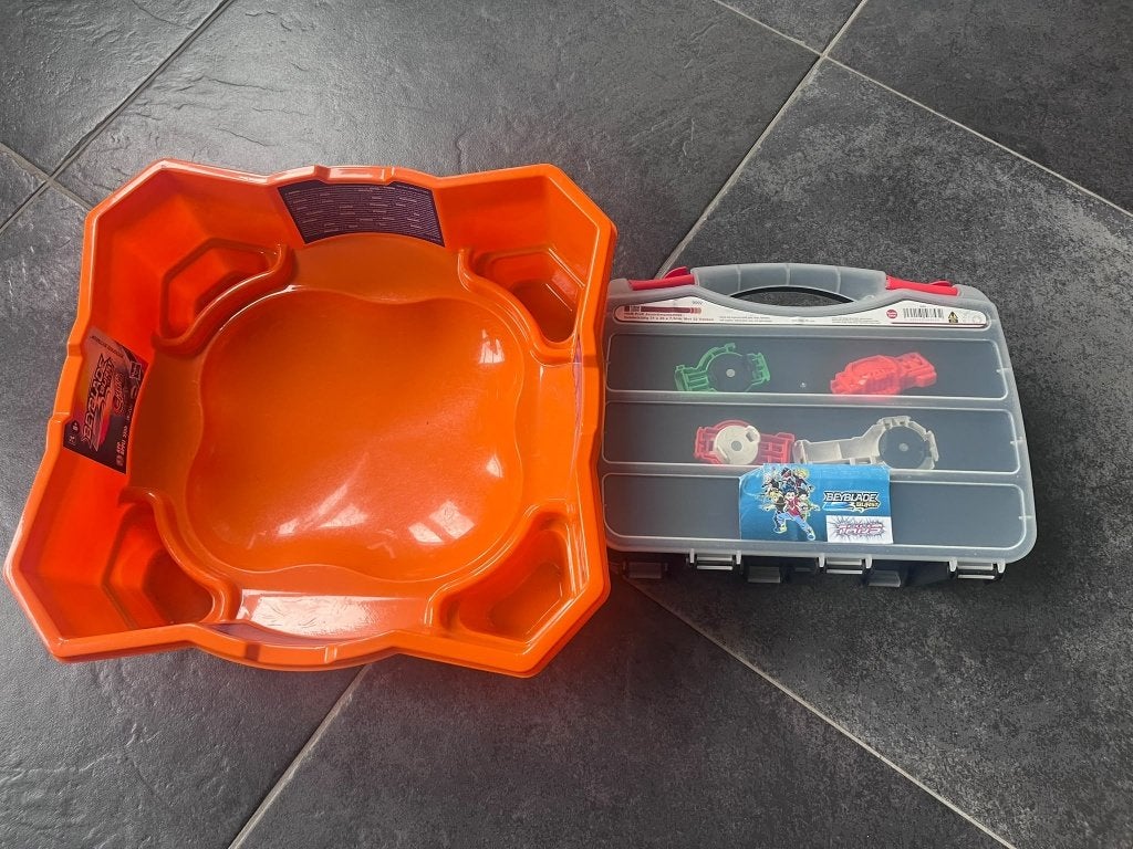 Beyblade X Beystadium Battle Arena met tollen en launchers, Kinderen en Baby's, Ophalen, Gebruikt, Jongen of Meisje