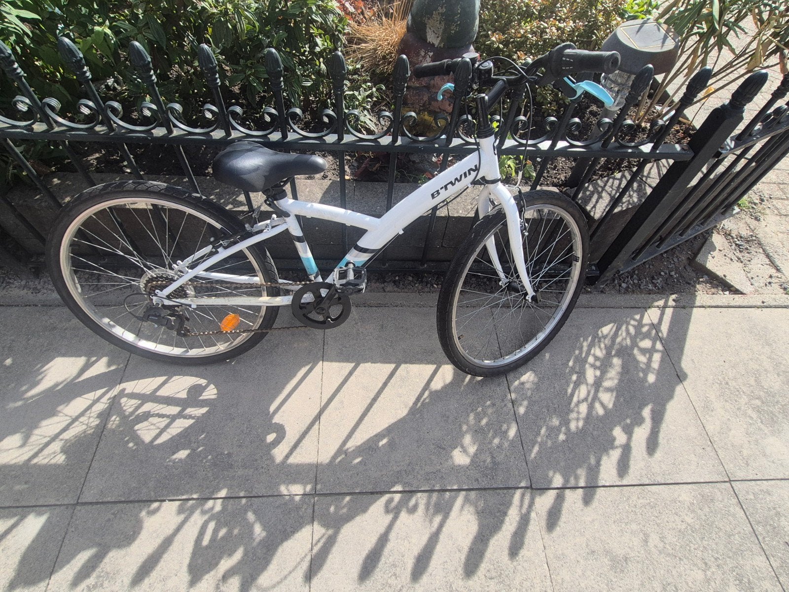 B'Twin Original 100 kinderfiets 24 inch, Ophalen, 20 inch of meer, Gebruikt, Velgrem