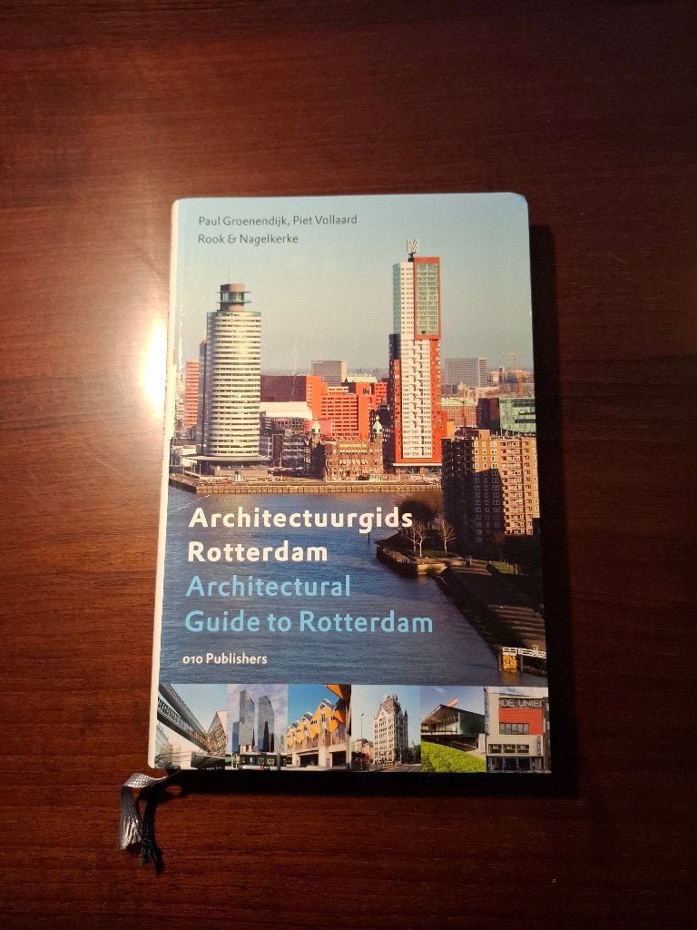 Architectuurgids Rotterdam (2007), Gelezen, Ophalen of Verzenden, Paul Groenendijk, Stijl of Stroming