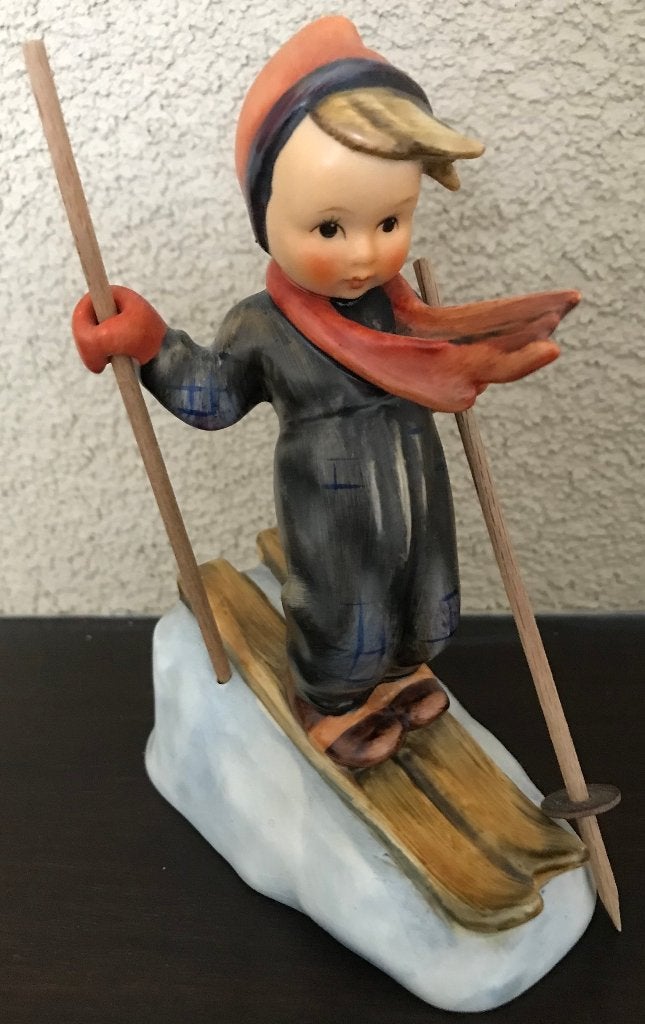 Goebel Hummel Nr. 59 - Ski-Heil - Skier, Verzamelen, Ophalen of Verzenden, Zo goed als nieuw, Hummel