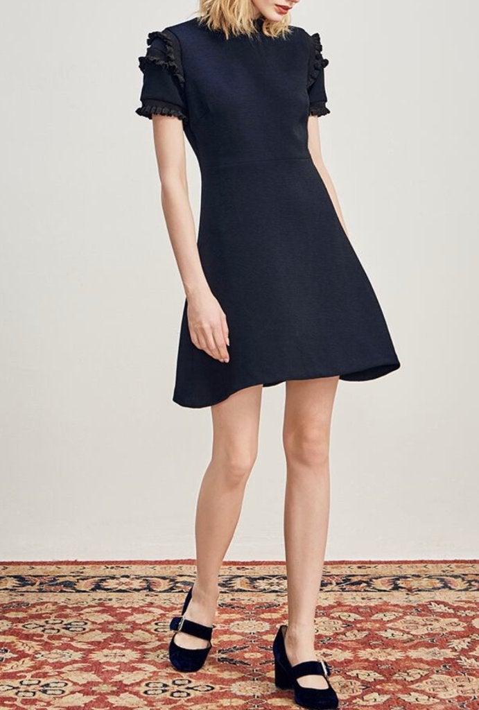 Marineblauw Sandro Cody mini jurk met ruche wafelstof mt 38, Kleding | Dames, Maat 38/40 (M), Blauw, Sandro, Nieuw