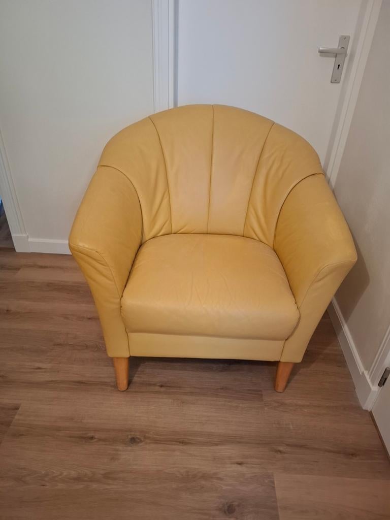 Te koop leren fauteuil, Huis en Inrichting, Stoelen, Ophalen of Verzenden, Zo goed als nieuw, Zwart, Eén