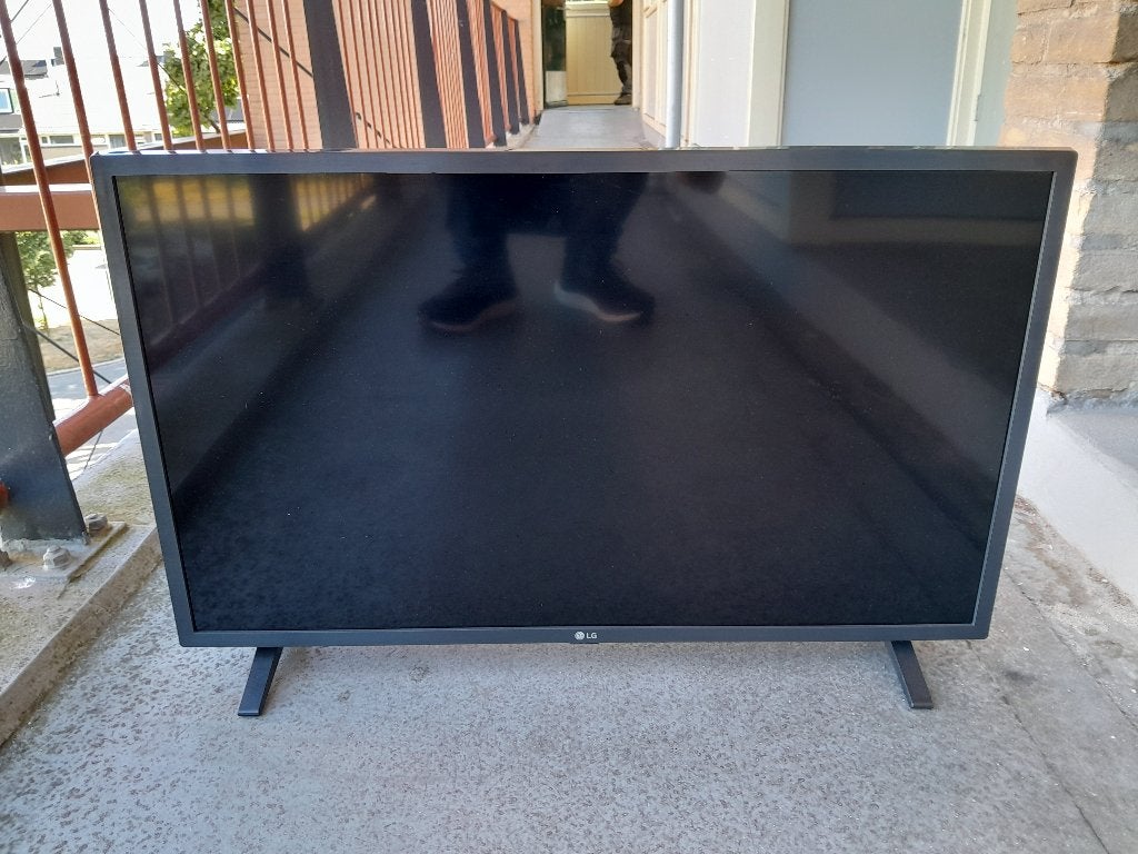 lg 32 inch 10/2025 smart wifi., Ophalen, LED, 50 Hz, 80 tot 100 cm