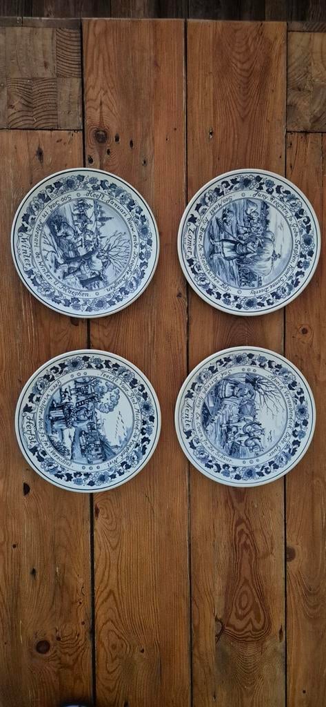 Vier Delfts blauwe wandborden met jaargetijden, Antiek en Kunst, Antiek | Wandborden en Tegels, Ophalen