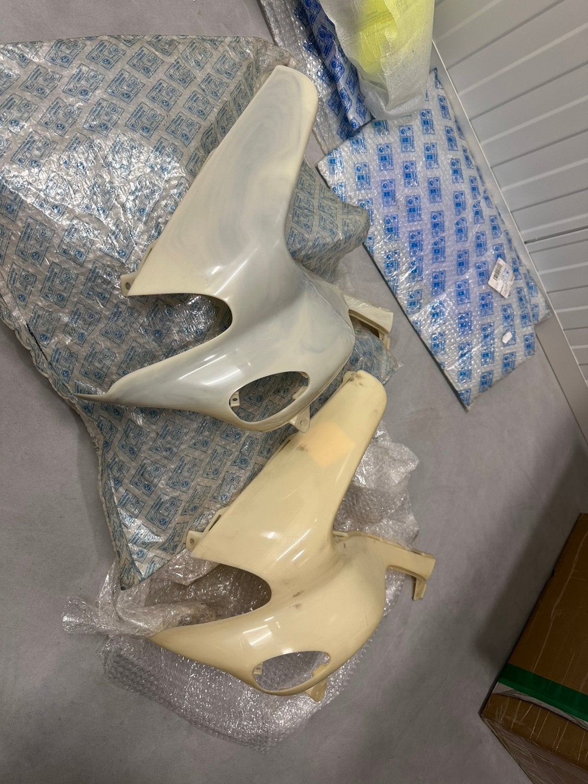 Links originele NOS ongespoten voorkappen kap gilera runner, Ophalen, Zo goed als nieuw