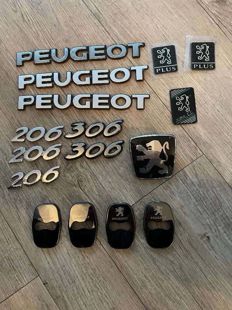Diversen Peugeot logo”s en auto aanduiding, Ophalen of Verzenden, Nieuw