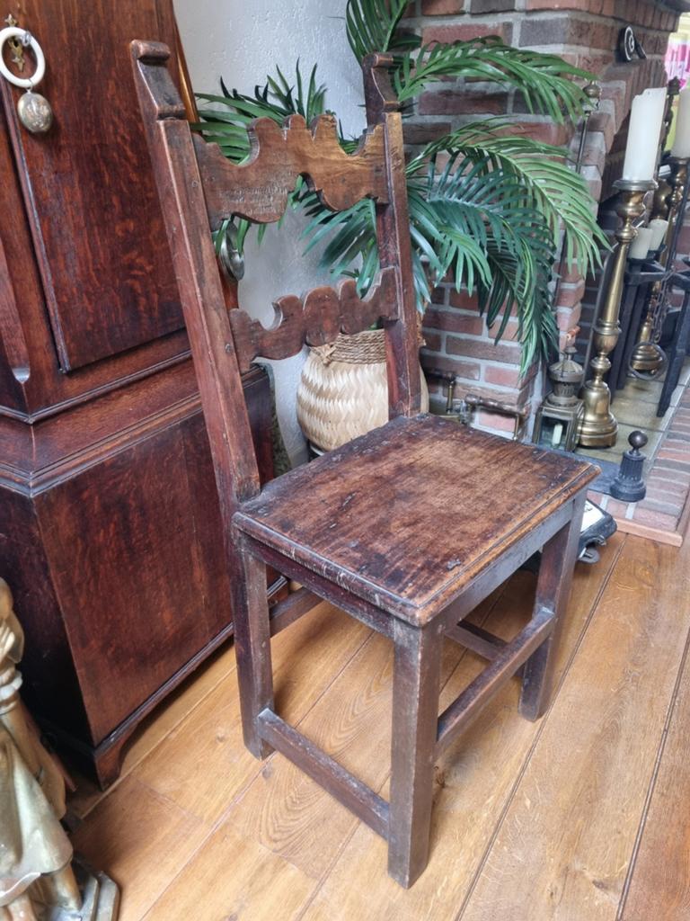 Antieke boeren stoeltje, Antiek en Kunst, Antiek | Meubels | Stoelen en Banken, Ophalen