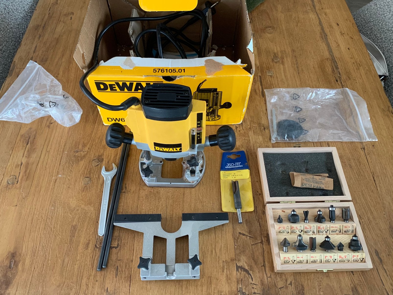 Bovenfrees DW 614, Ophalen, Zo goed als nieuw