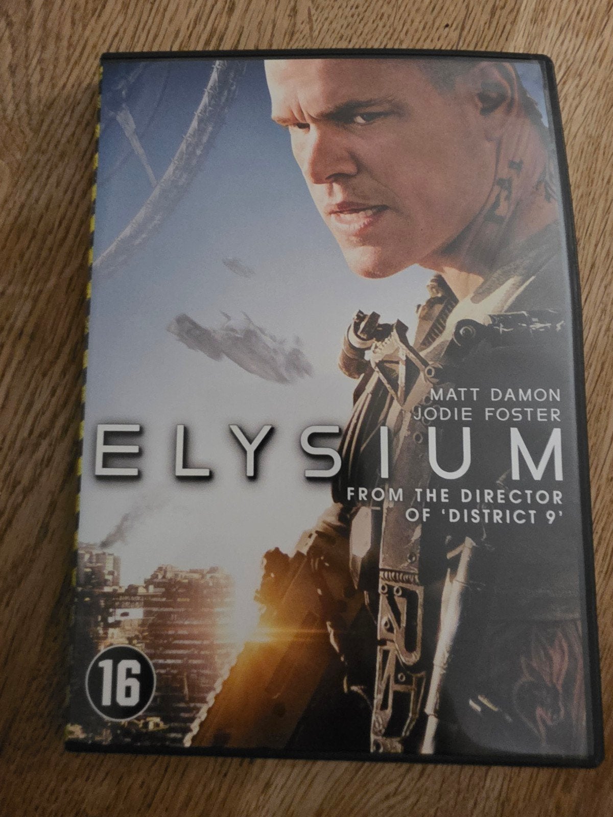 Elysium , Matt damon , Jodie foster, Alle leeftijden, Ophalen of Verzenden, Zo goed als nieuw