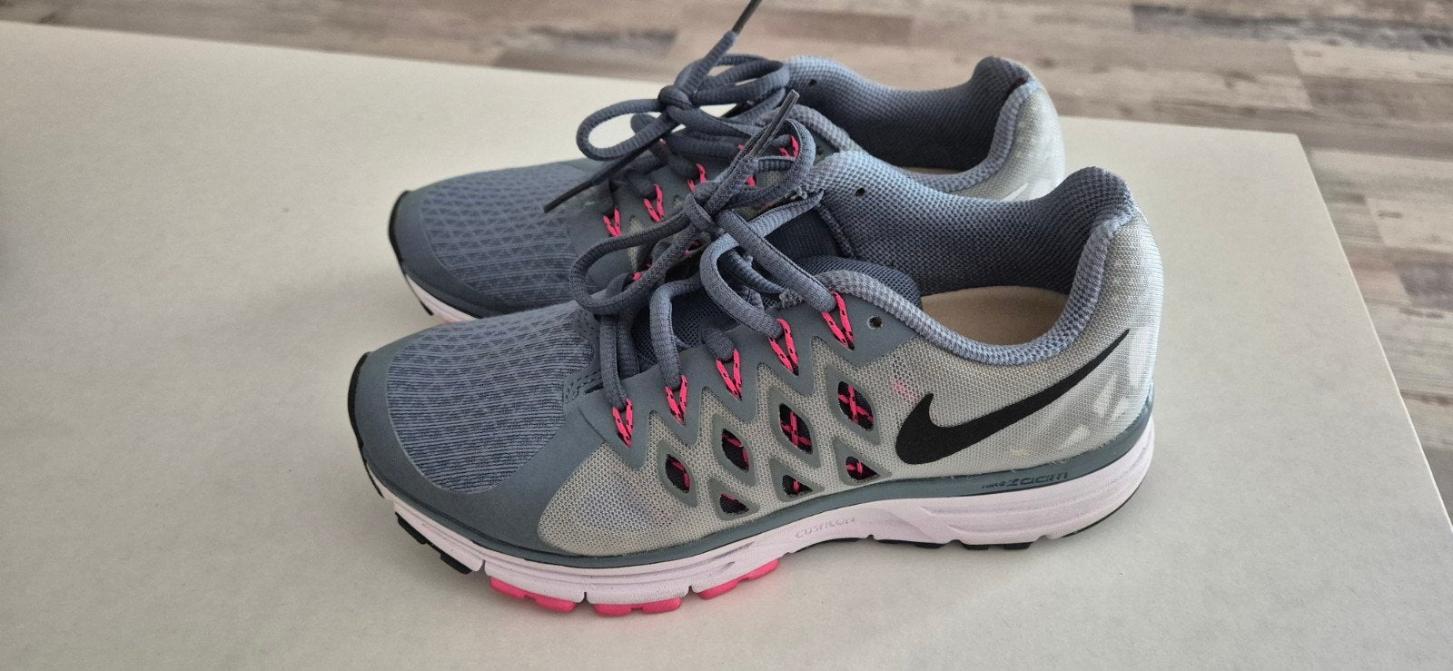 Nike sportschoenen, Sport en Fitness, Loopsport en Atletiek, Ophalen, Hardloopschoenen, Nike