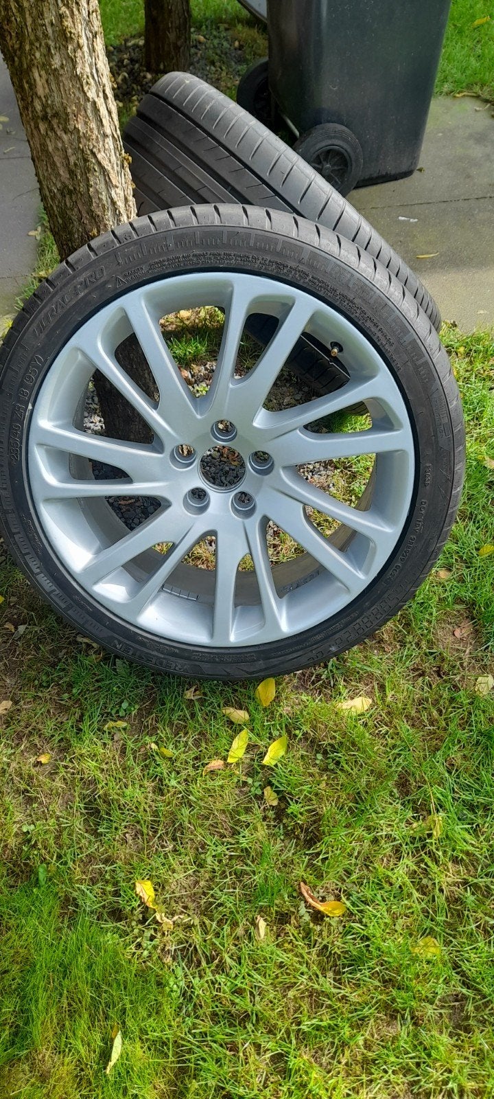 Volvo Velgen 18 inch met Vredestein banden, Ophalen, 18 inch, Gebruikt, Banden en Velgen