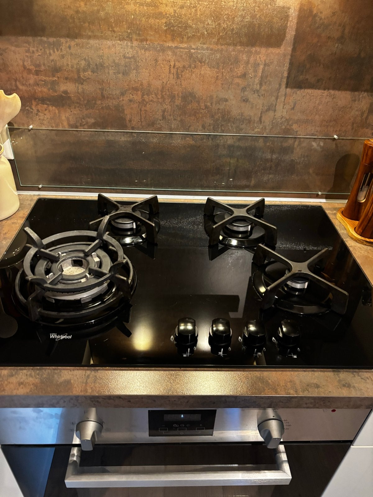 Whirlpool 4-pits gasfornuis - Zwart glas, Ophalen, 4 kookzones, Zo goed als nieuw, Inbouw