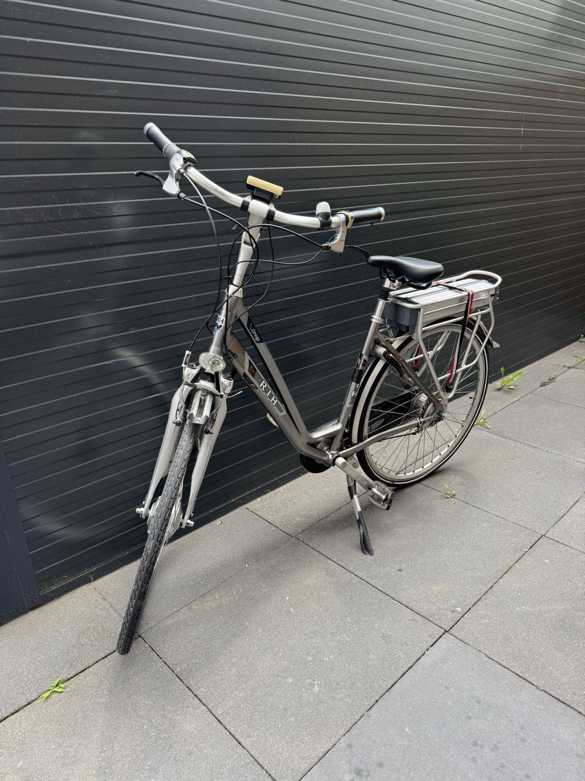 RTH E-bike met achterwielmotor, Fietsen en Brommers, Elektrische fietsen, Gebruikt, 51 tot 55 cm, 30 tot 50 km per accu, Ophalen