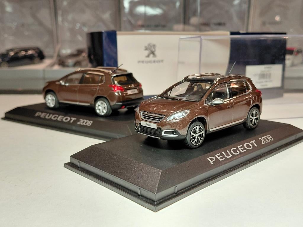 Peugeot 2008 I phase 1 2013-2016 Brun Makaha 1/43 Norev, Ophalen of Verzenden, Zo goed als nieuw, Auto, Norev