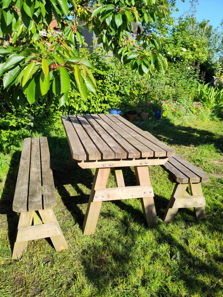 Robuuste, grote Douglas tuintafel met 2 losse banken, Ophalen, Gebruikt, Rechthoekig, Hout