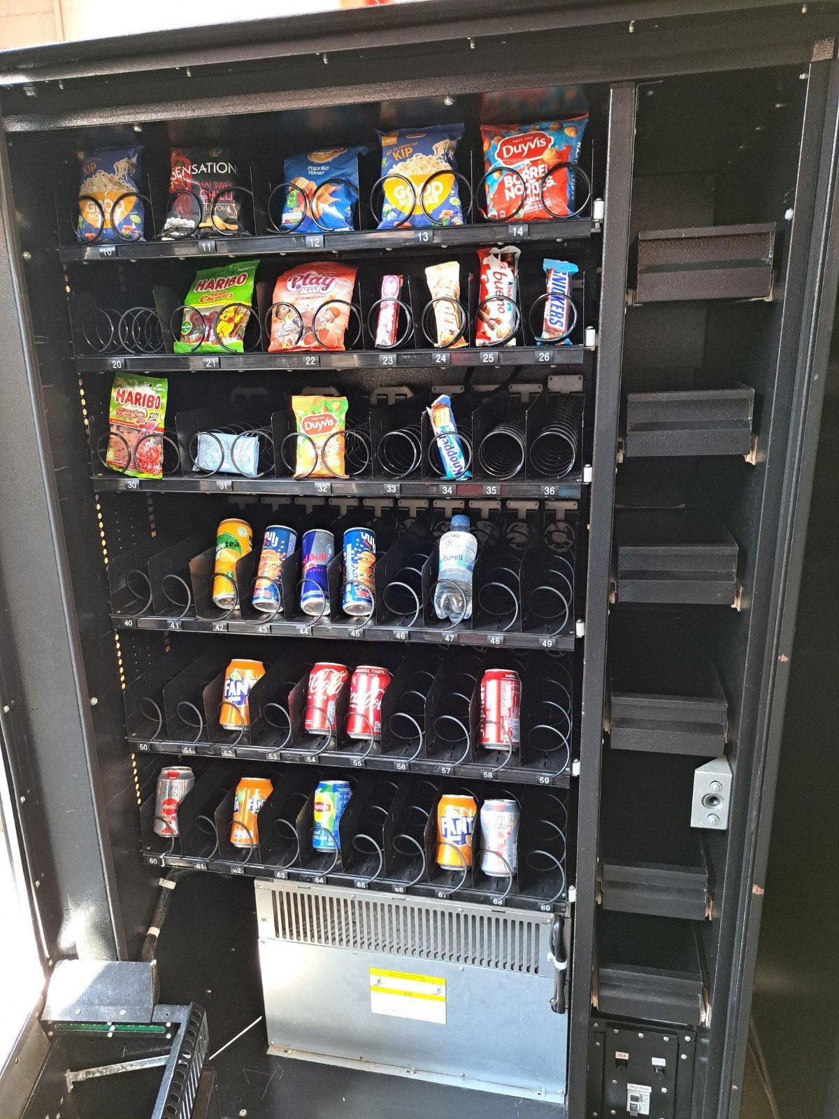 combi automaat met voorraad ruimte gekoeld, Verzamelen, Ophalen