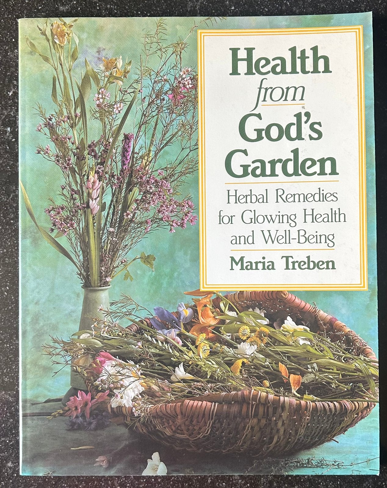 Maria Treben - Health from God's Garden - Herbal Remedies, Boeken, Kruiden en Alternatief, Ophalen of Verzenden, Zo goed als nieuw