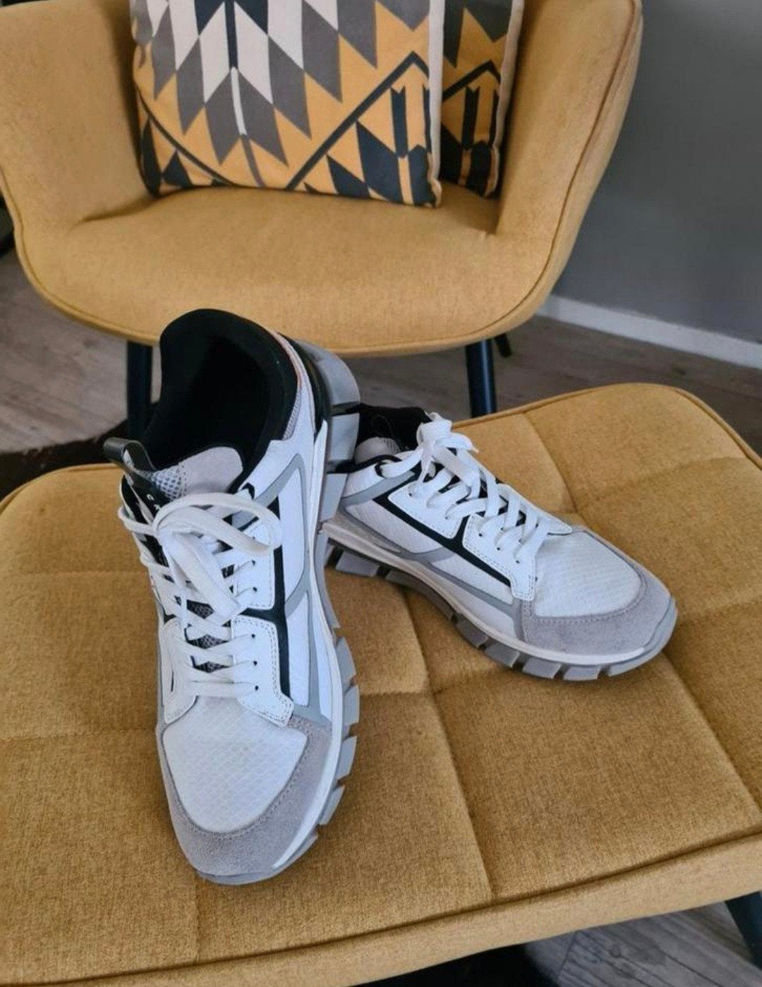 Cruyff schoenen maat 43.
In nieuwstaat., Cruyff, Wit, Ophalen of Verzenden, Sneakers of Gympen