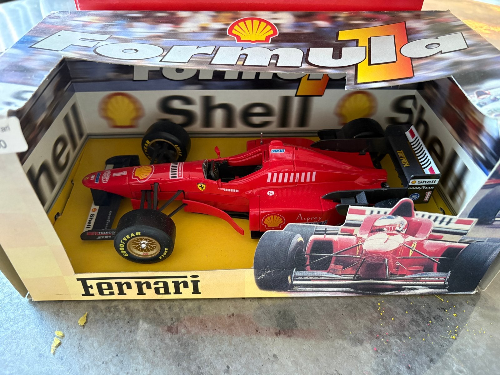 Maisto Ferrari Formule 1 modelauto - Shell editie, Ophalen of Verzenden, Zo goed als nieuw, Auto, Maisto