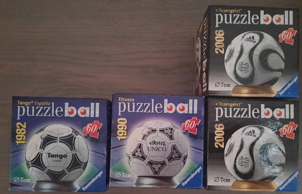 4 x puzzleball WK voetbal 1982 - 1990 - 2006, Ophalen of Verzenden, Minder dan 500 stukjes, Zo goed als nieuw, Rubik's of 3D-puzzel