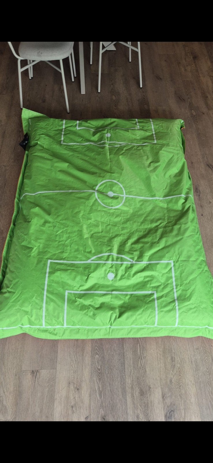 zitzak 140x180 cm voetbal wilhelmus, Ophalen, Zo goed als nieuw, Groen, Zitzak