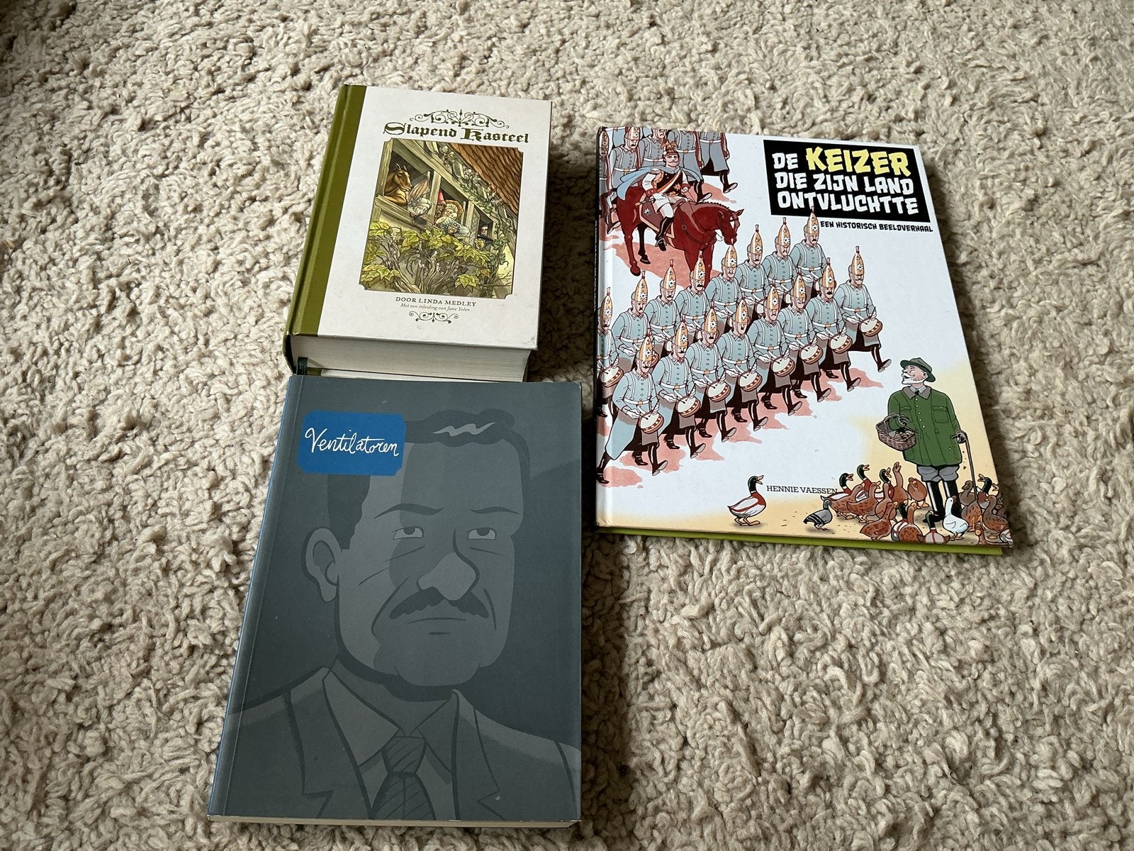 3 stripboeken: Slapend Kasteel, De Keizer, Ventilator giro55, Boeken, Meerdere stripboeken, Ophalen of Verzenden, Zo goed als nieuw