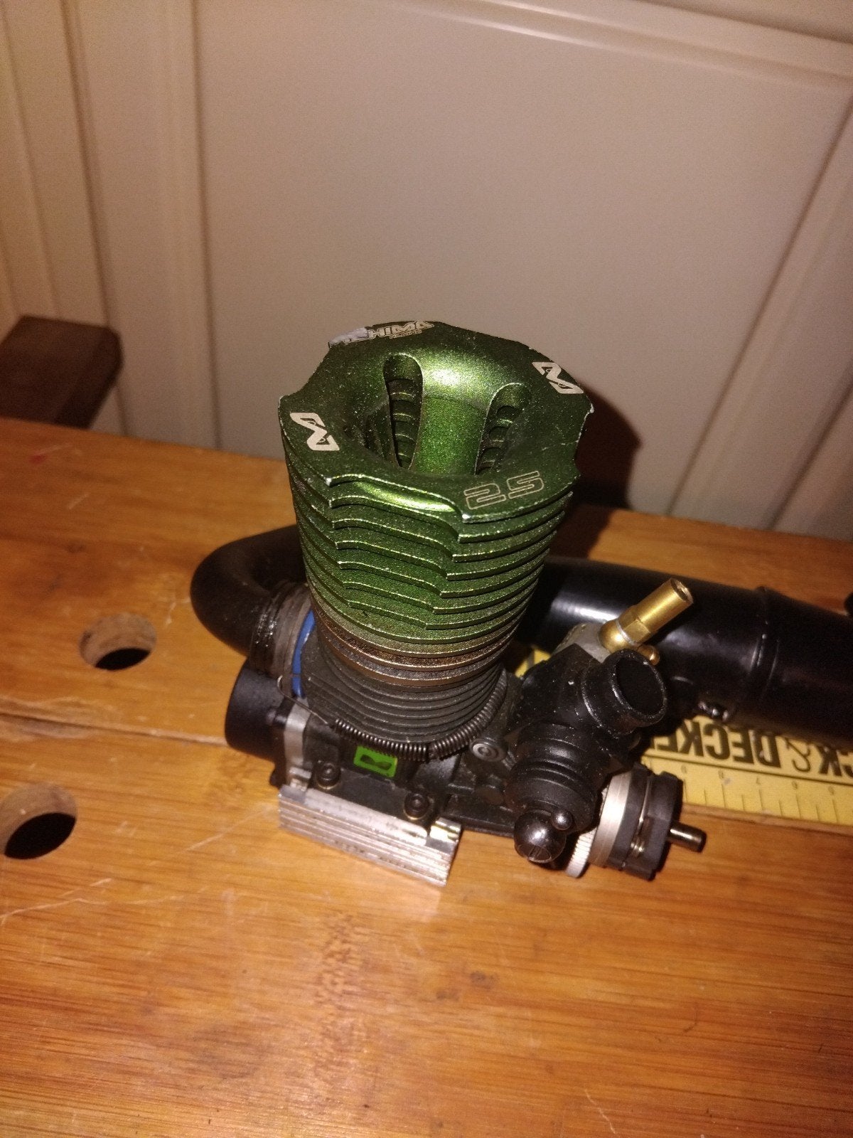 Ishima 4.6 cc .28 nitro motor met uitlaat, Ophalen of Verzenden, Gebruikt, Nitro