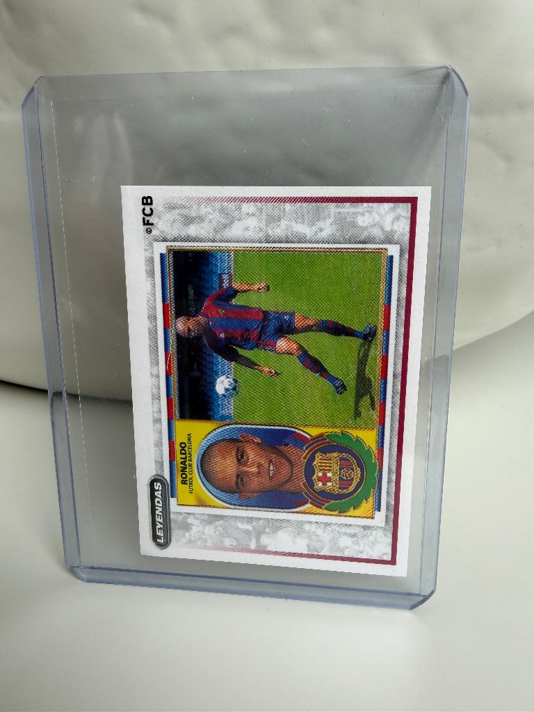 Ronaldo (R9) FC Barcelona 2007/2008 Panini, Ophalen of Verzenden, Nieuw, Plaatje