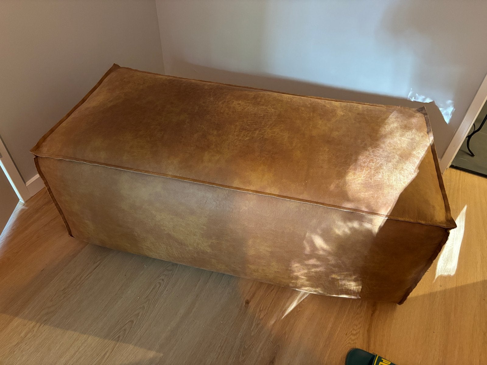 Leren poef/voetenbank - Bruin buffelleer, Ophalen, Gebruikt, 50 tot 75 cm, Leer