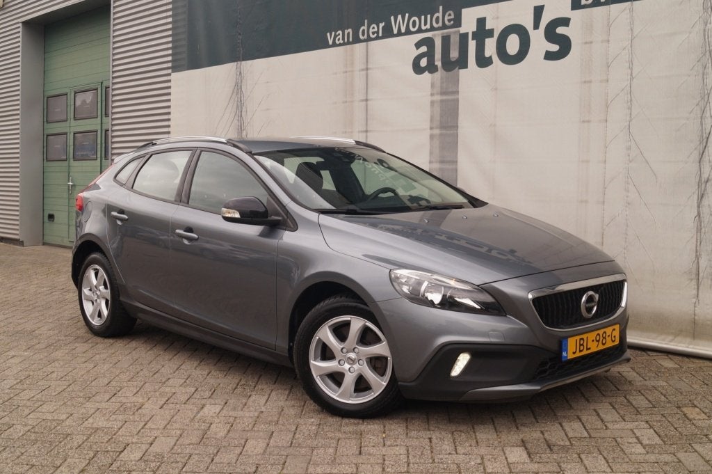 Volvo V40 Cross Country 2.0 D2 120pk Kinetic -NAVI-PDC-AIRCO, Auto's, Volvo, Voorwielaandrijving, Dealer onderhouden, Stof, Gebruikt