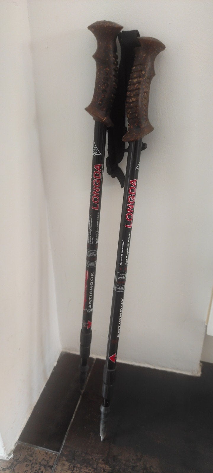 Longda Antishock Wandelstokken - Verstelbaar, Sport en Fitness, Bergsport en Wandelen, Ophalen