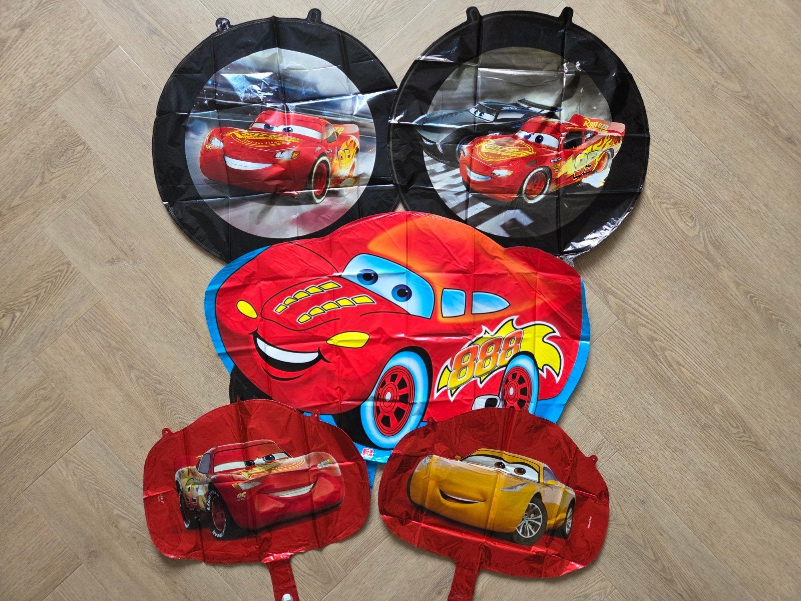 Cars * set van 5 folie ballonnen, Hobby en Vrije tijd, Feestartikelen, Ophalen of Verzenden, Nieuw, Versiering, Verjaardag