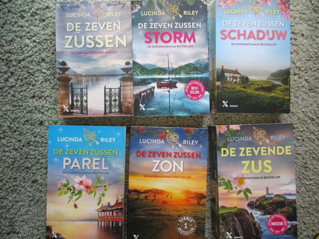 De zeven zussen Lucinda Riley 6 x romans, Boeken, Ophalen of Verzenden, Zo goed als nieuw