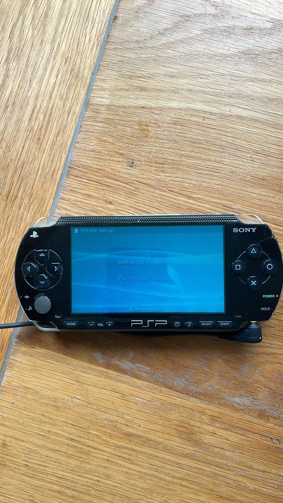 Sony PSP 3000 met 6 games en oplader, Spelcomputers en Games, Spelcomputers | Sony PSP, Ophalen of Verzenden, Gebruikt, Met games