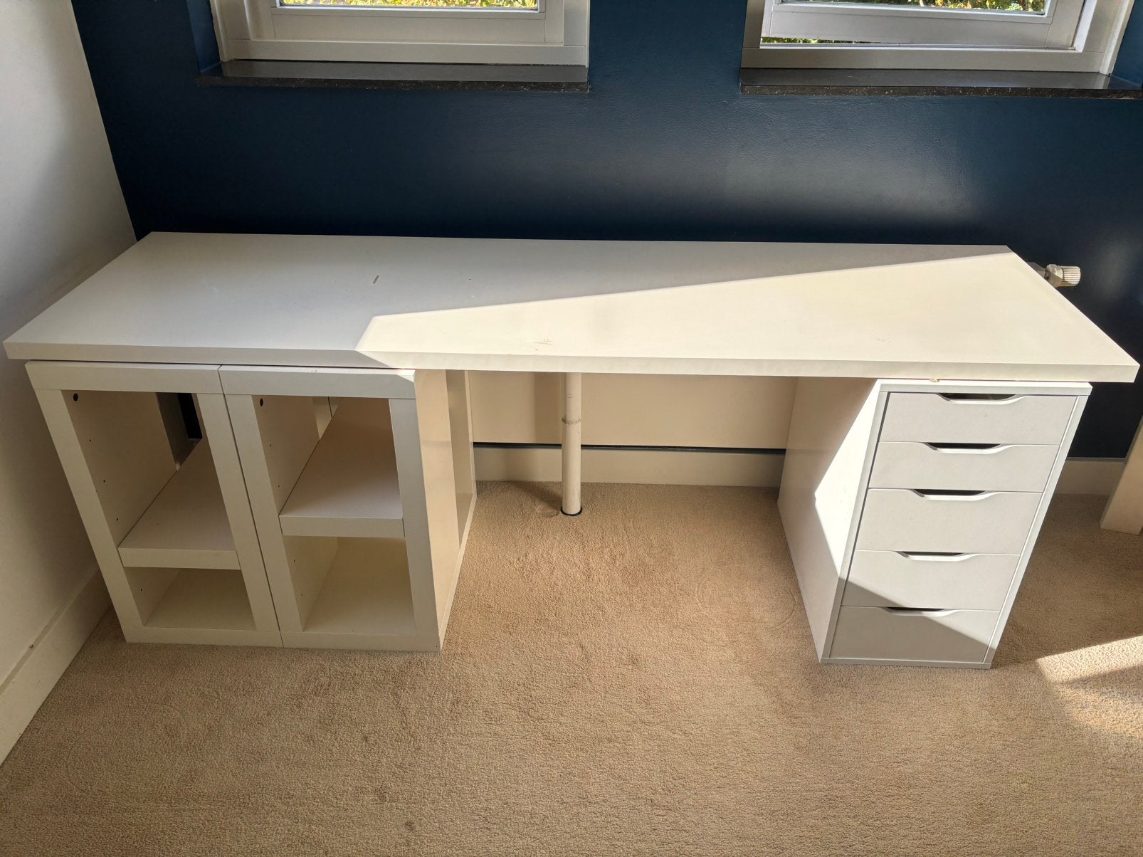 Groot IKEA bureau met veel opbergruimte, Ophalen, Met lades, Gebruikt, Schoolbureau
