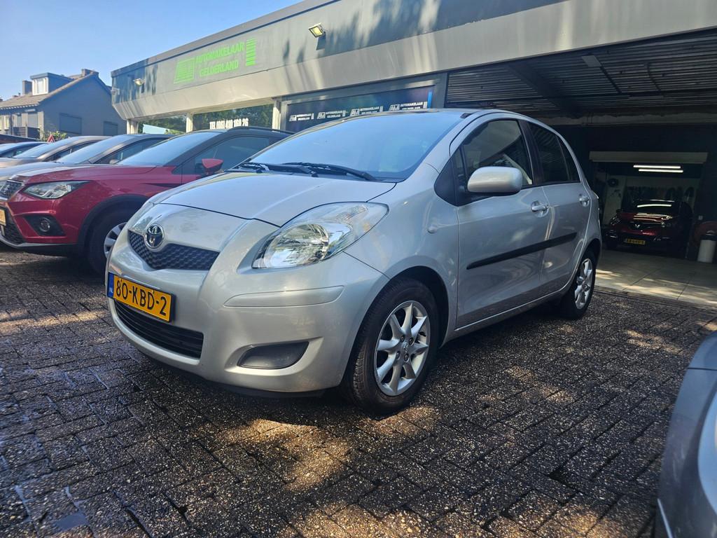 Toyota Yaris 1.3 VVTi Aspiration | 2E EIGENAAR | 12MND GARAN, Auto's, Toyota, Voorwielaandrijving, 1025 kg, 4 cilinders, Bedrijf