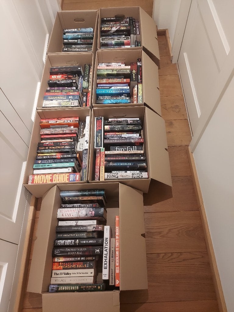 Great collection of English Books for Sale -  open to bids, Ophalen, Zo goed als nieuw