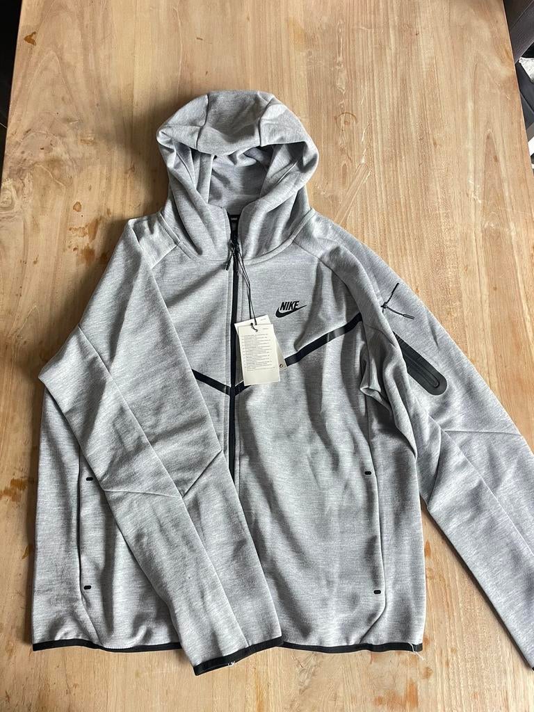 Nike tech, Ophalen of Verzenden, Nieuw, Maat 56/58 (XL), Grijs
