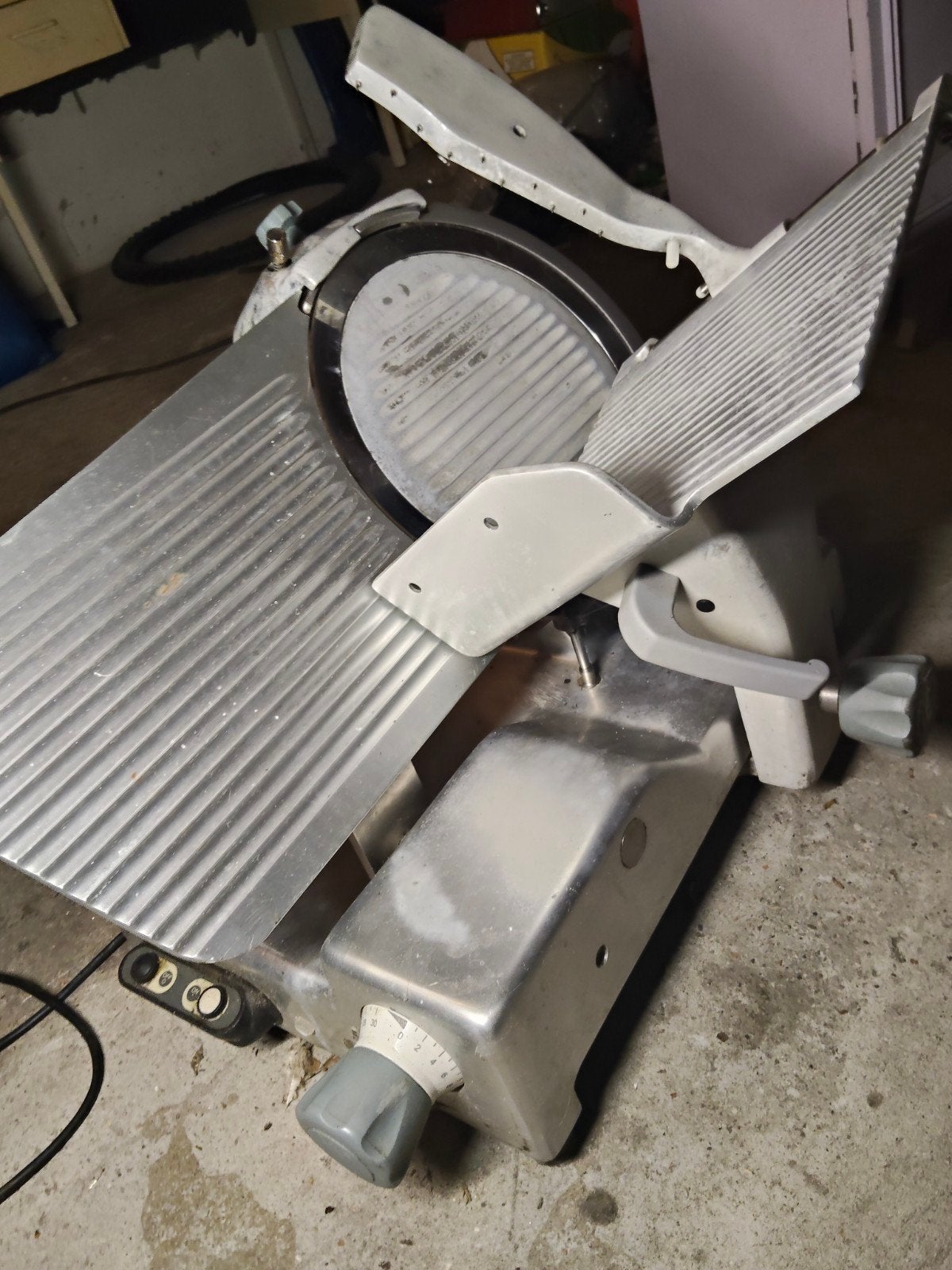 Sirman Palladio 300 vleessnijmachine, Ophalen, Gebruikt, Metaal, Snijmachine