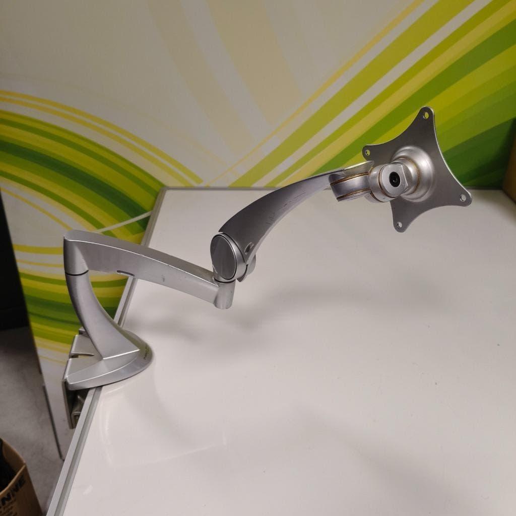 Neo-Flex Ergotron monitor arm - bevestigings plaatje 7.5x7.5, Ophalen, Gebruikt, 101 t/m 150 Hz, In hoogte verstelbaar