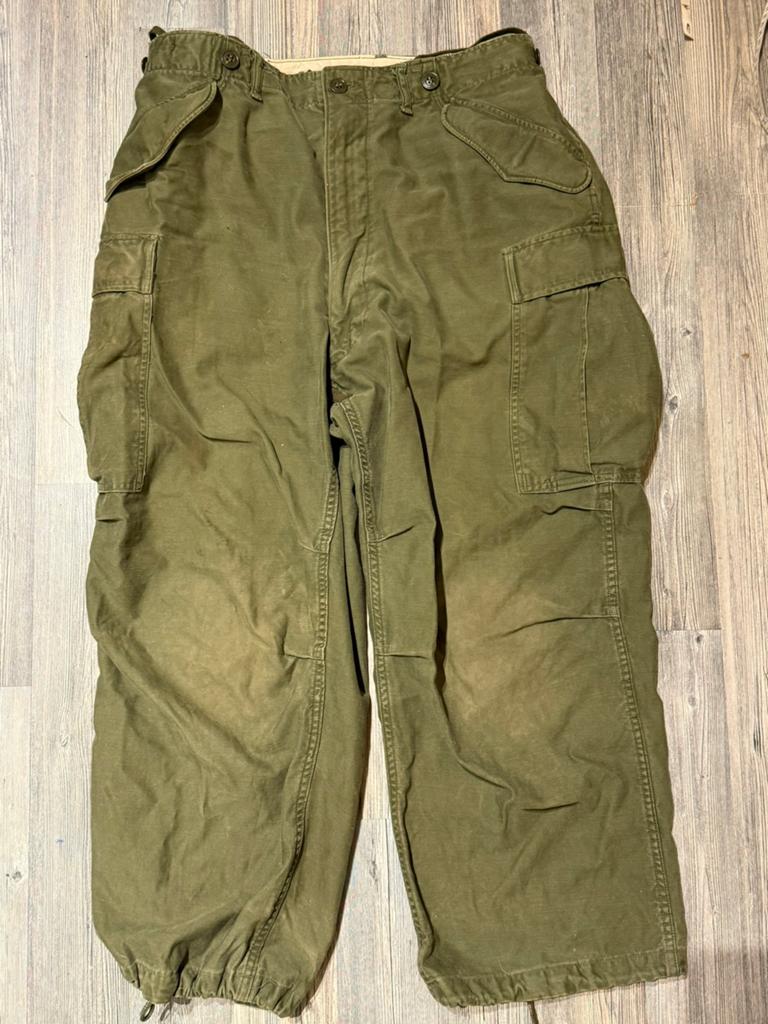 Amerikaanse M52 combat trousers, Verzamelen, Ophalen of Verzenden, Landmacht, Amerika, Kleding of Schoenen