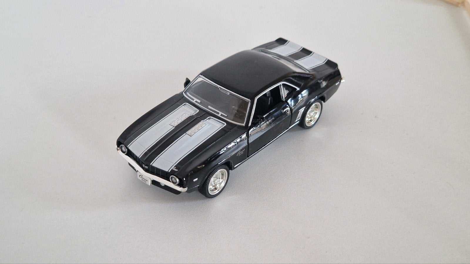 RMZ City Chevrolet Camaro SS 1969 - Schaal 1:36, Ophalen of Verzenden, Nieuw