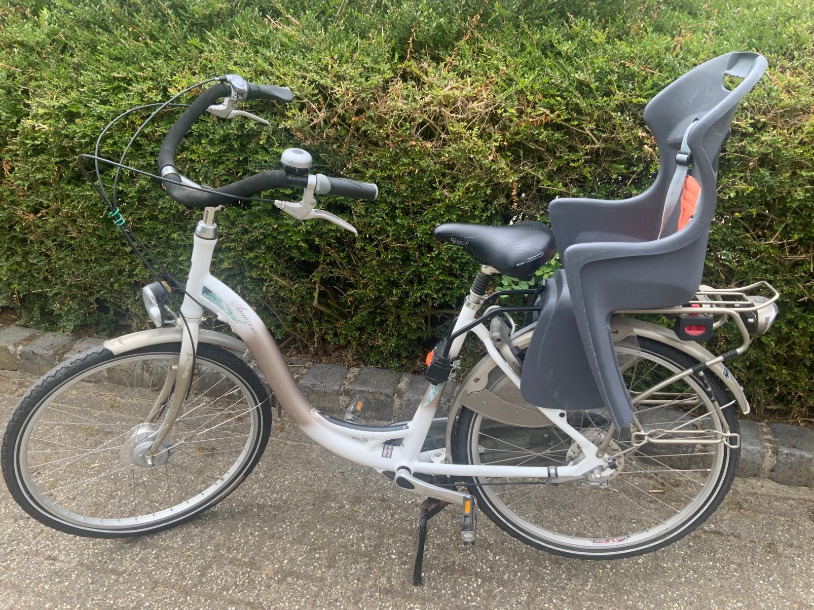 Moederfiets met achterop stoeltje, Ophalen, 1 zitje, Zo goed als nieuw, Overige merken