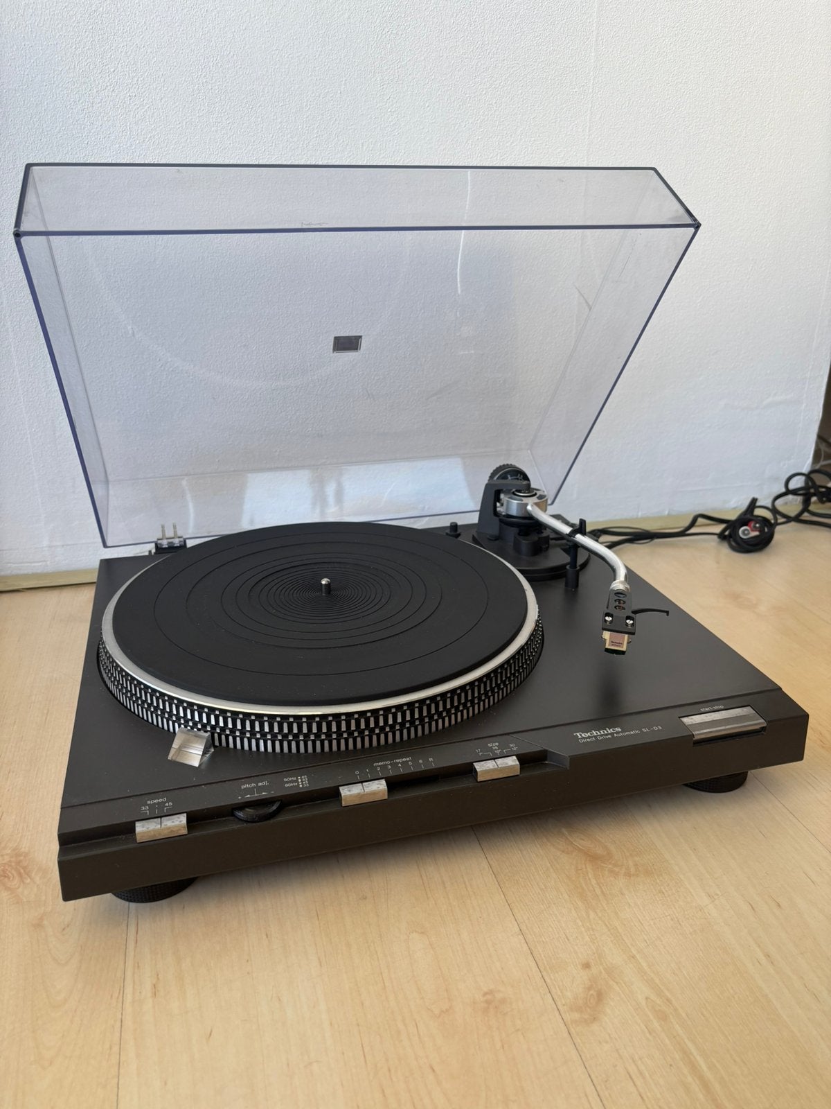 Technics SL-D3 platenspeler, Ophalen, Pitch-regelaar, Zo goed als nieuw, Platenspeler