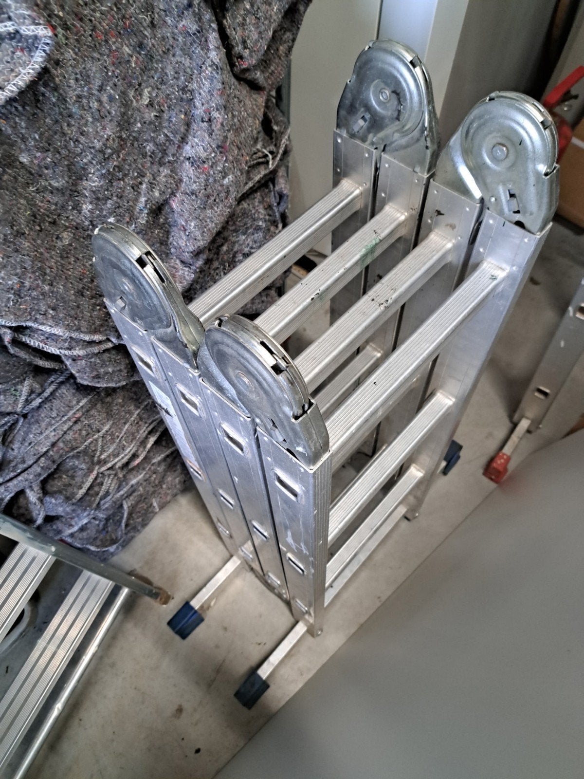 Opvouwbare aluminium ladder - Zo goed als nieuw, Ophalen