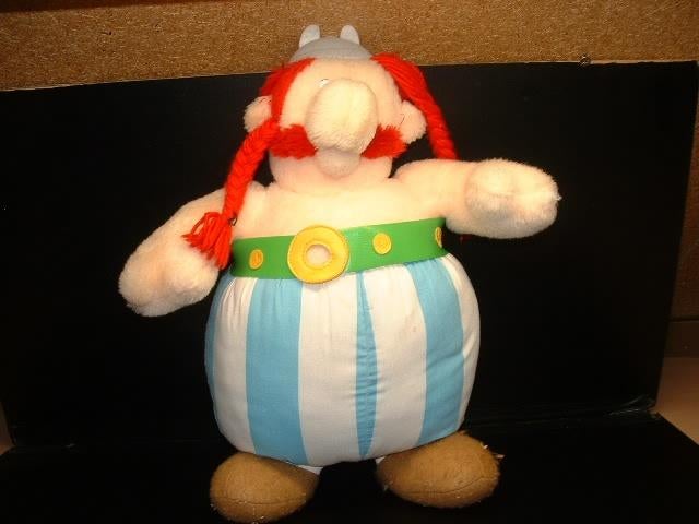 ALBERT RENEE GOSCINNY UDERZO POPJE OBELIX VAN ASTERI, Kinderen en Baby's, Speelgoed | Knuffels en Pluche, Ophalen of Verzenden