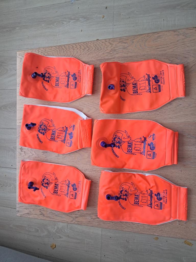 Zwembandjes te koop!, Jongetje of Meisje, One size, Ophalen of Verzenden, Zo goed als nieuw