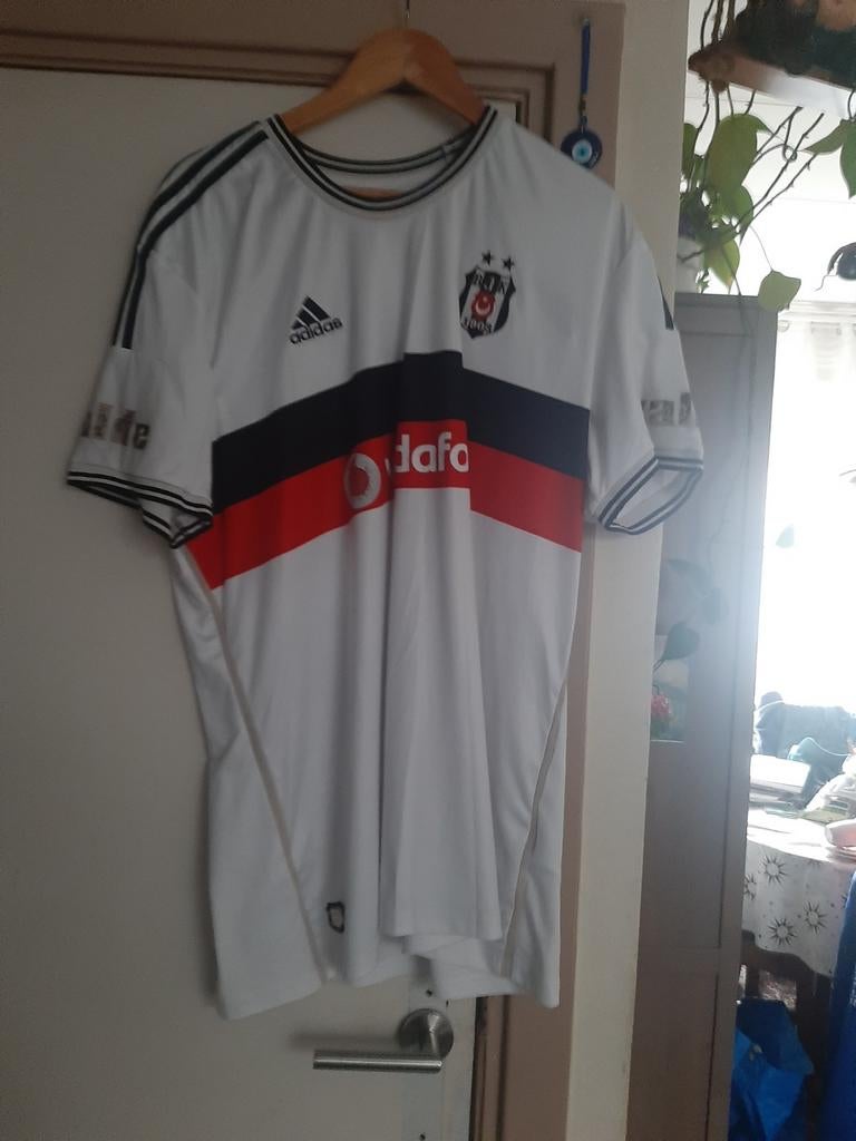Beşiktaş voetbalshirt Adidas (wit), Sport en Fitness, Voetbal, Ophalen, Shirt