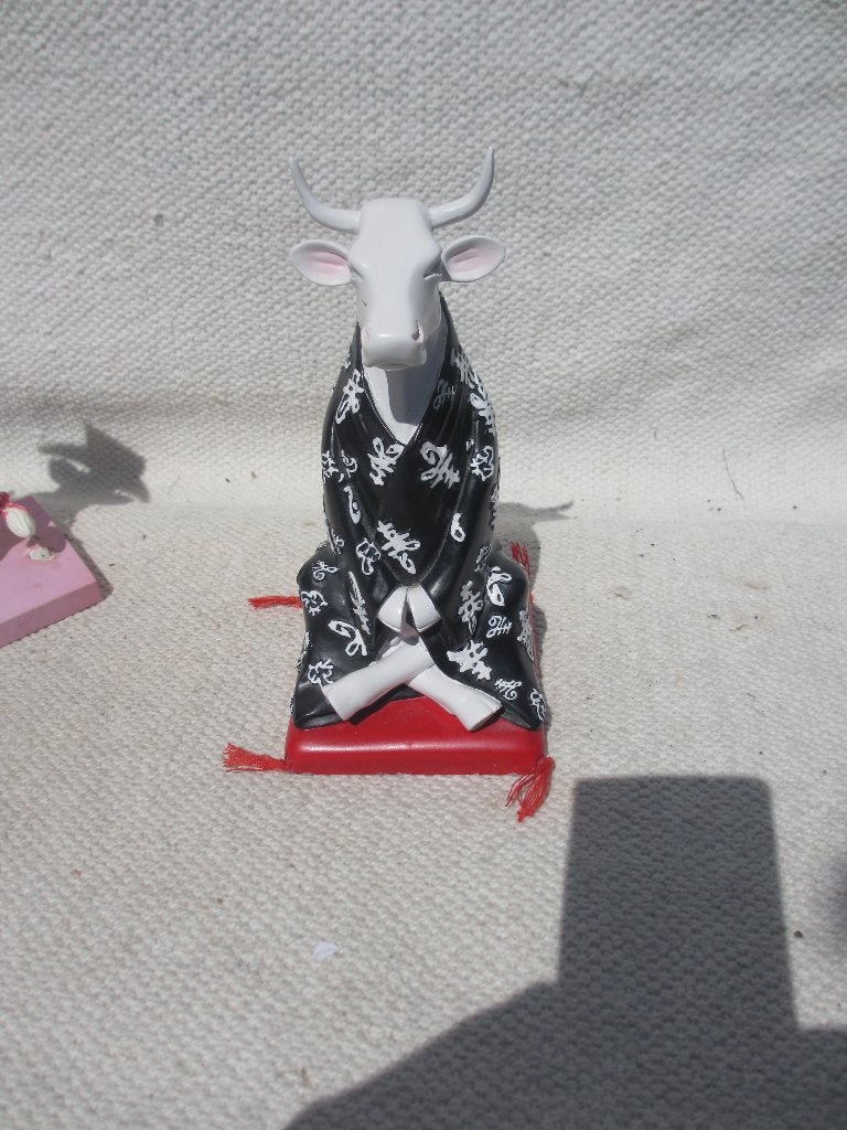 2 beeldjes COW PARADE Zie omschrijving, Ophalen of Verzenden, Gebruikt, Dier