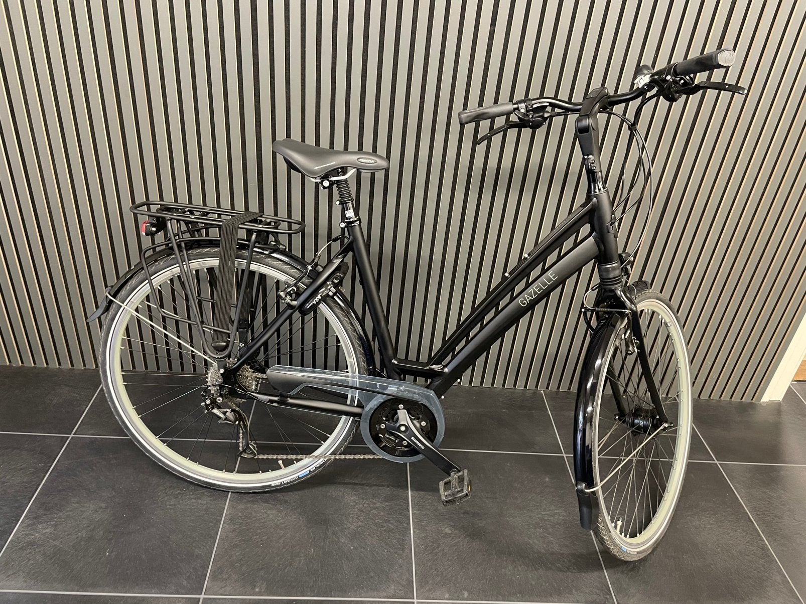 Gazelle chamonix t27 d53 zwart mat 2025 nieuwstaat!, Fietsen en Brommers, Fietsen | Dames | Damesfietsen, 53 tot 56 cm, Ophalen